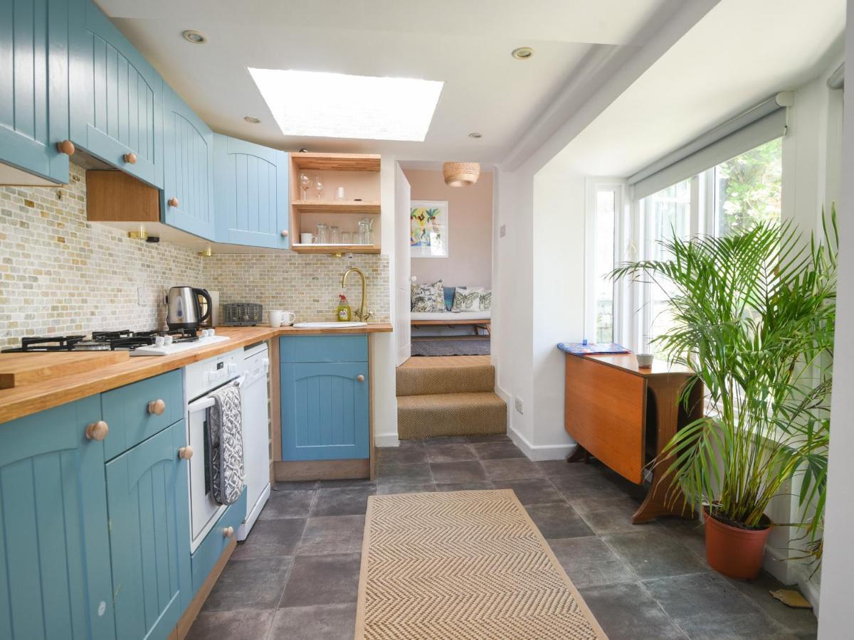 Bell Cliff House Villa Lyme Regis Bagian luar foto